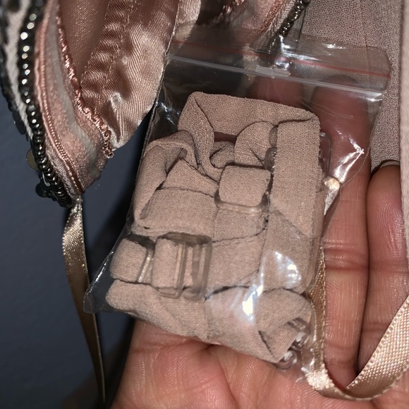 Beautiful stunning Aidan blush dress never worn - Picture 7 of 7